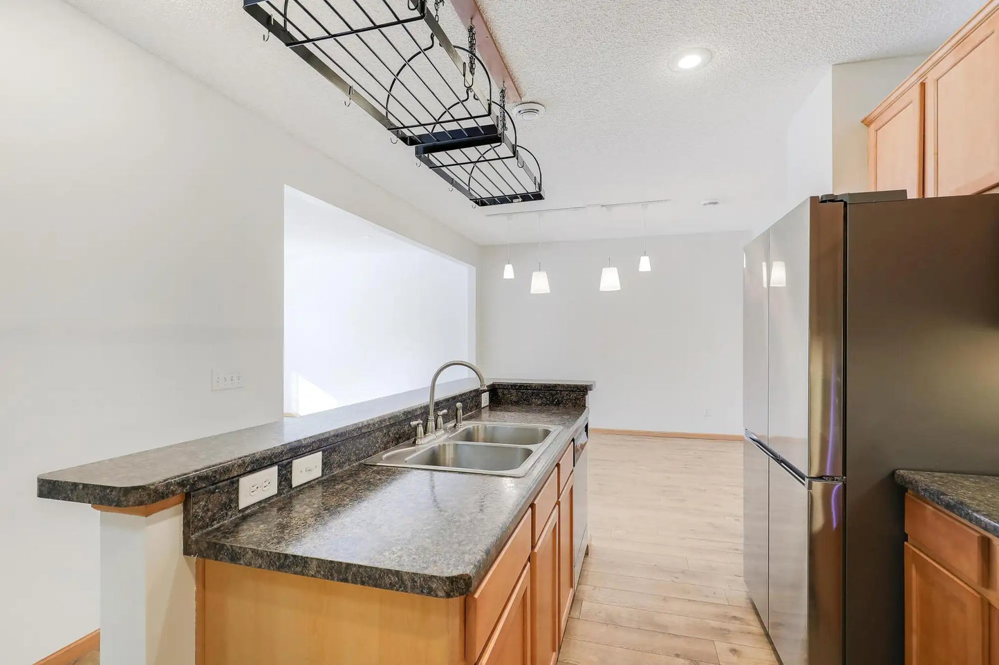3424 Hazel Trail, Woodbury, MN 55129