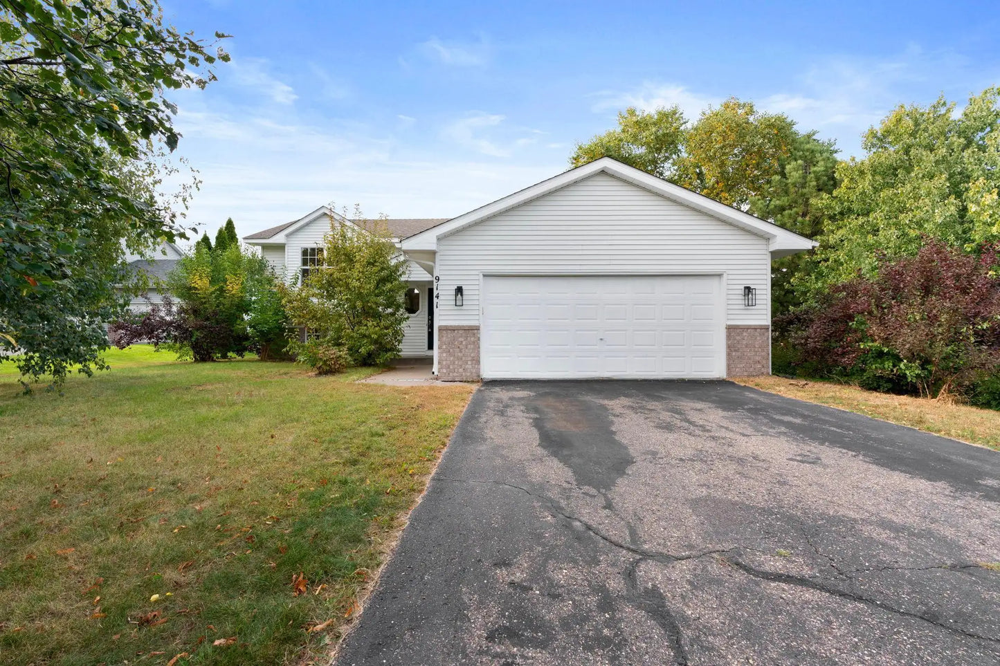9141 Hampshire Avenue, Brooklyn Park, MN 55445