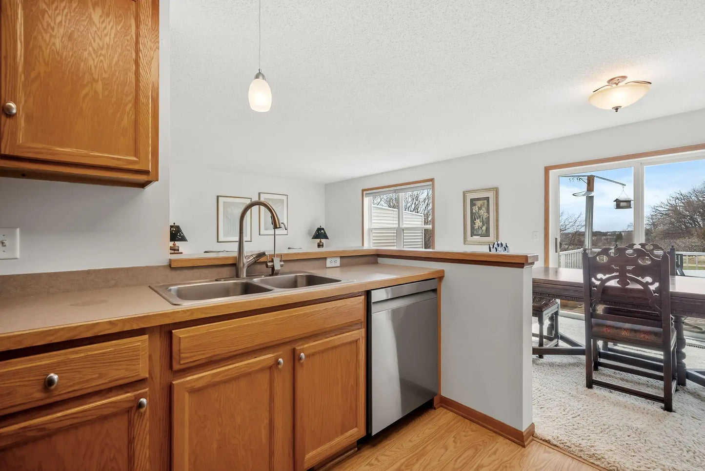 2771 Century Circle, Chanhassen, MN 55317
