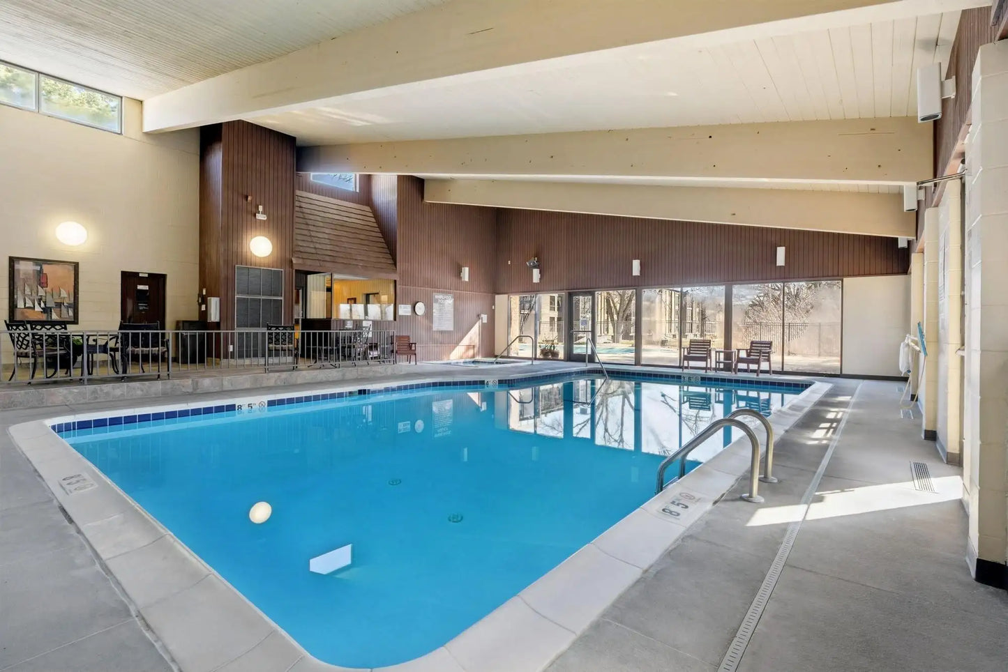 6075 Lincoln Drive, Edina, MN 55436