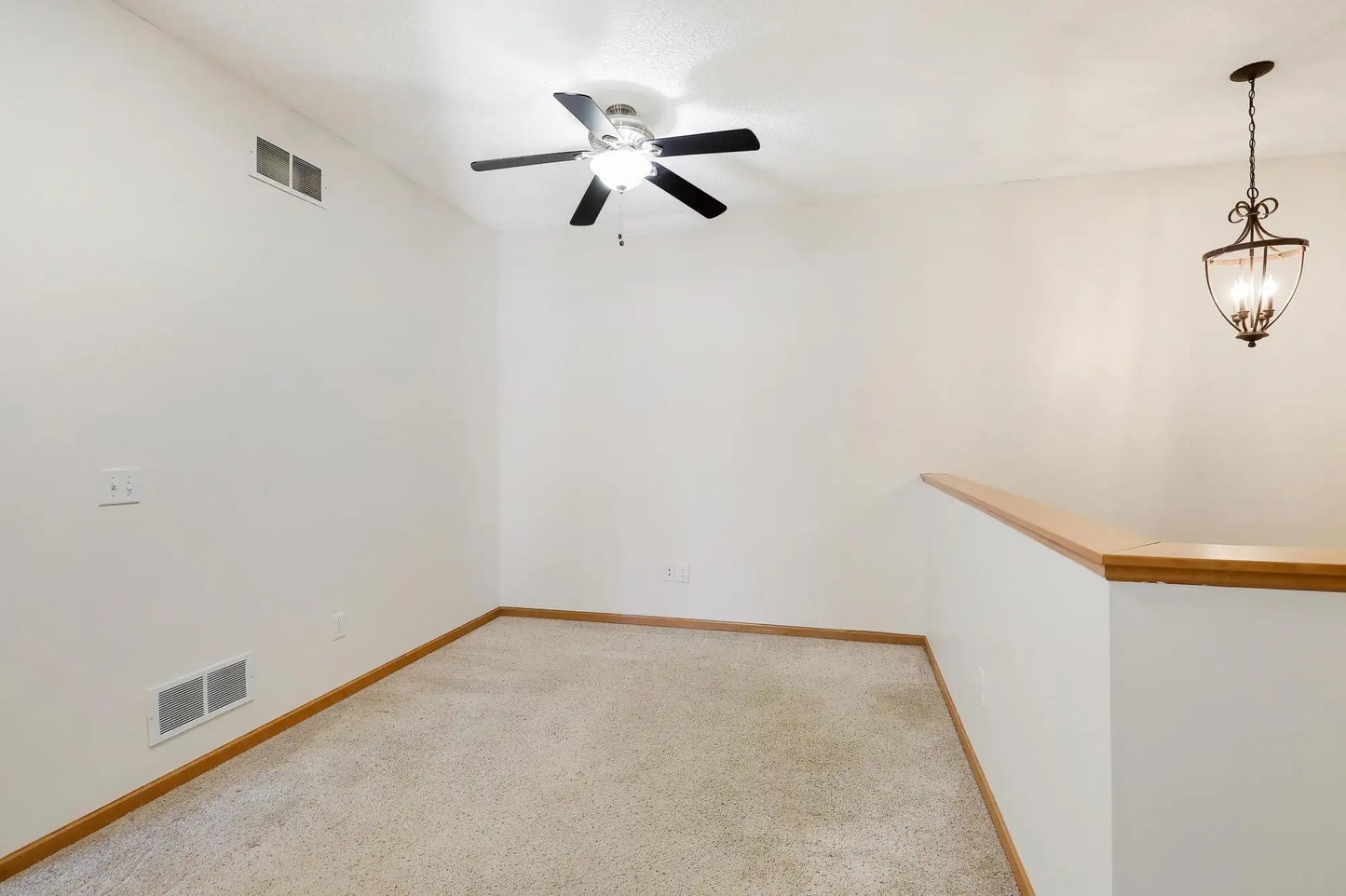 3424 Hazel Trail, Woodbury, MN 55129