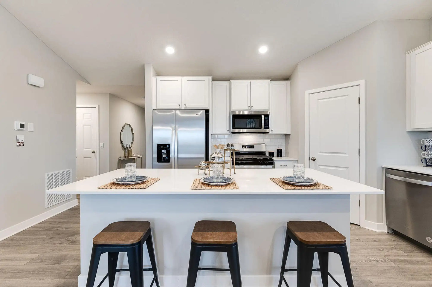 8864 Jorgensen Avenue, Cottage Grove, MN 55016