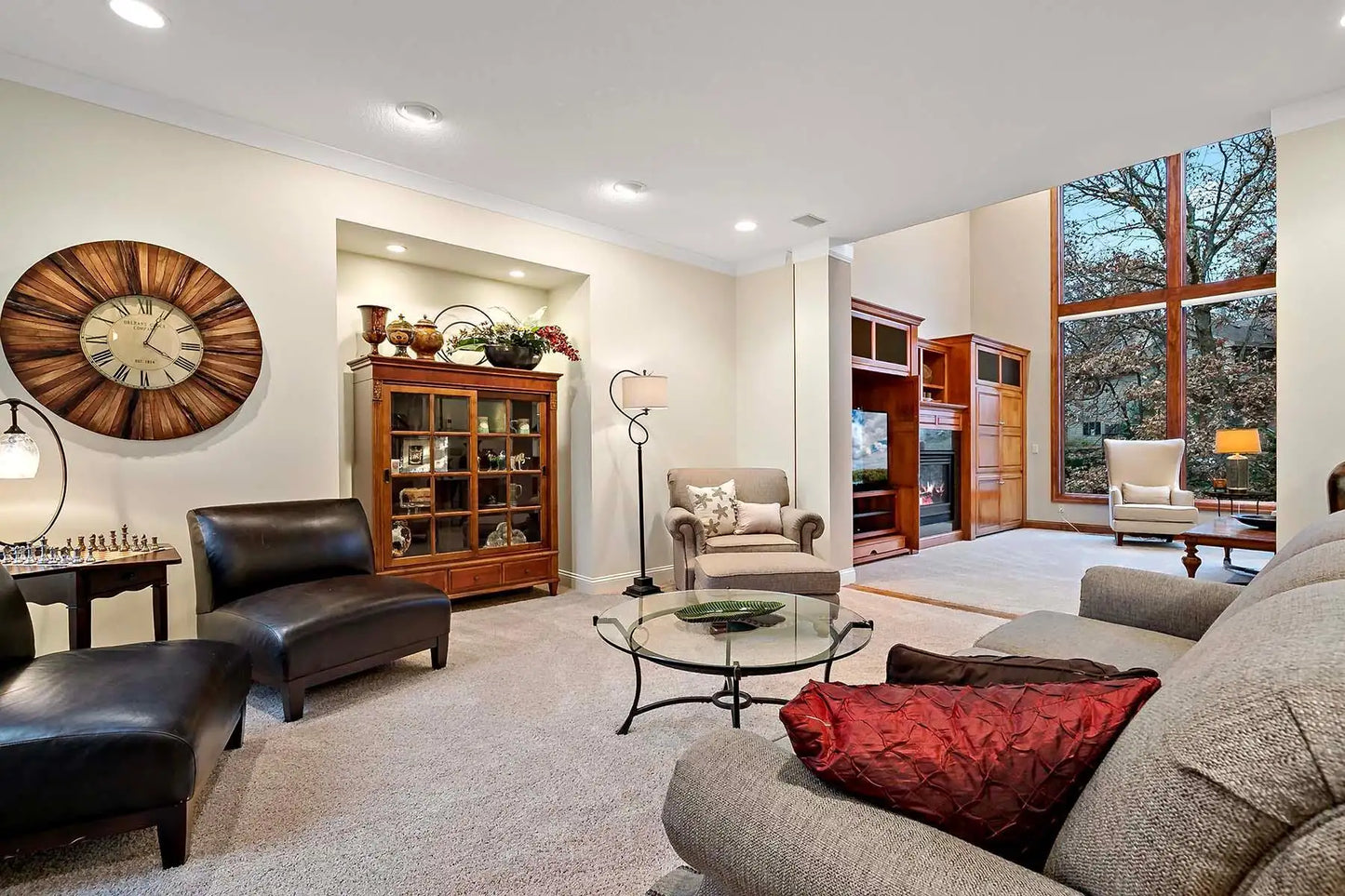 1504 Summit Oaks Court, Burnsville, MN 55337