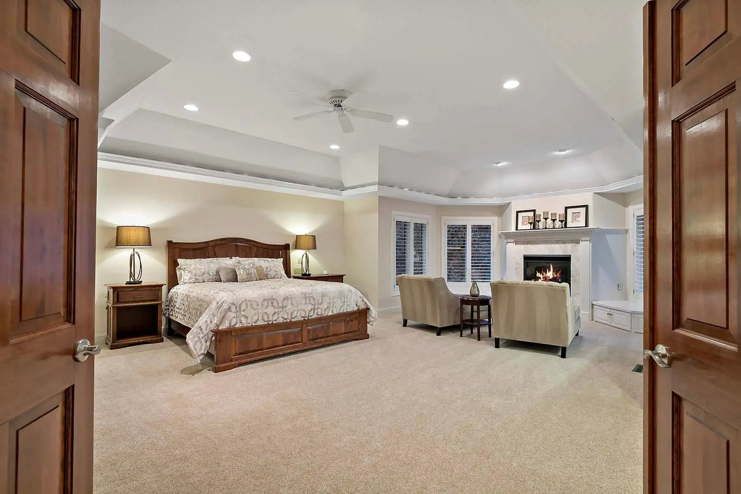 1504 Summit Oaks Court, Burnsville, MN 55337