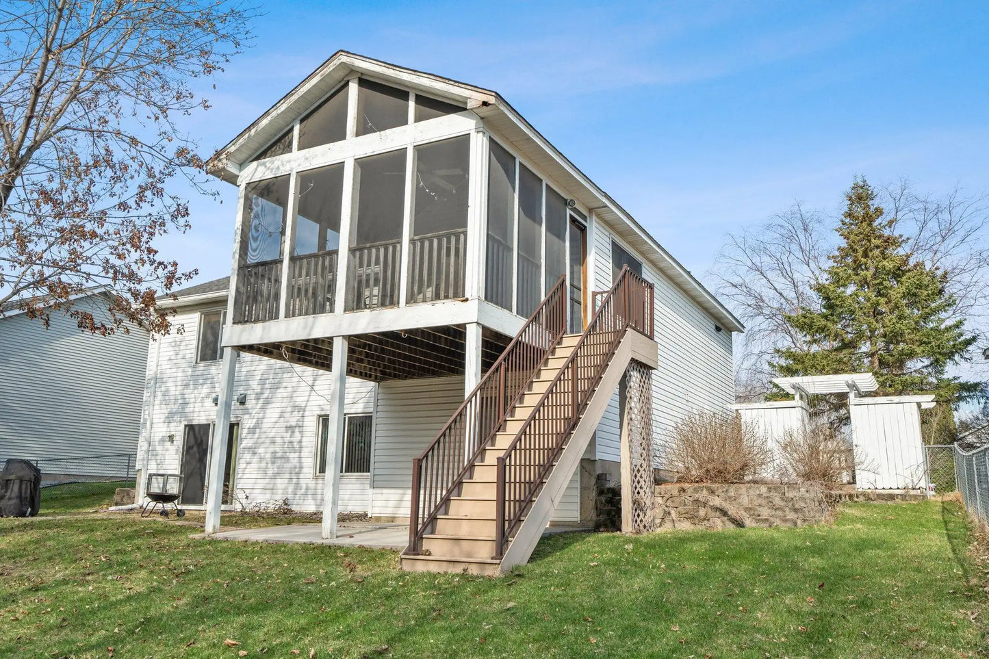 18855 Easton Avenue, Farmington, MN 55024