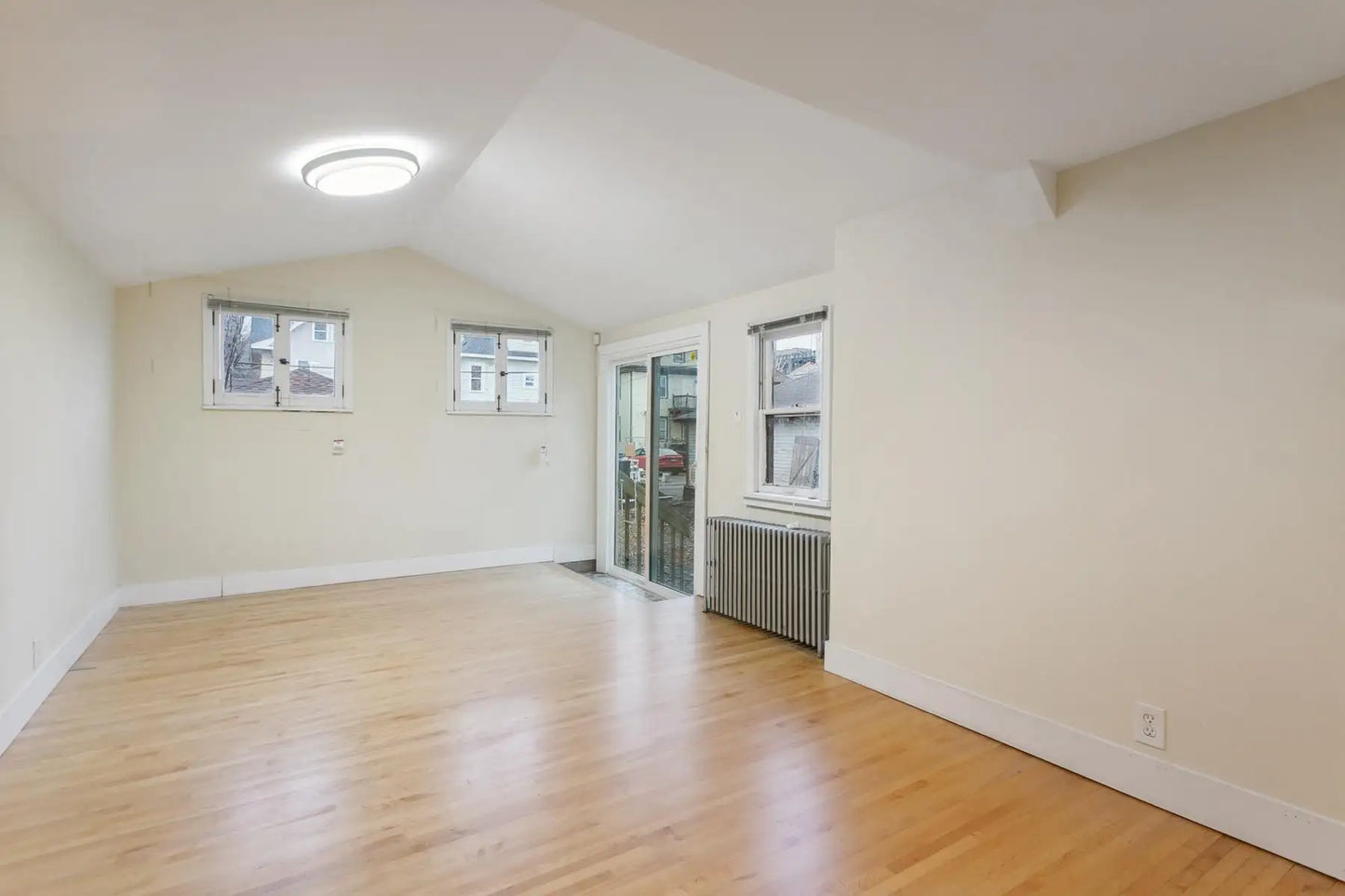 2733 Columbus Avenue, Minneapolis, MN 55407