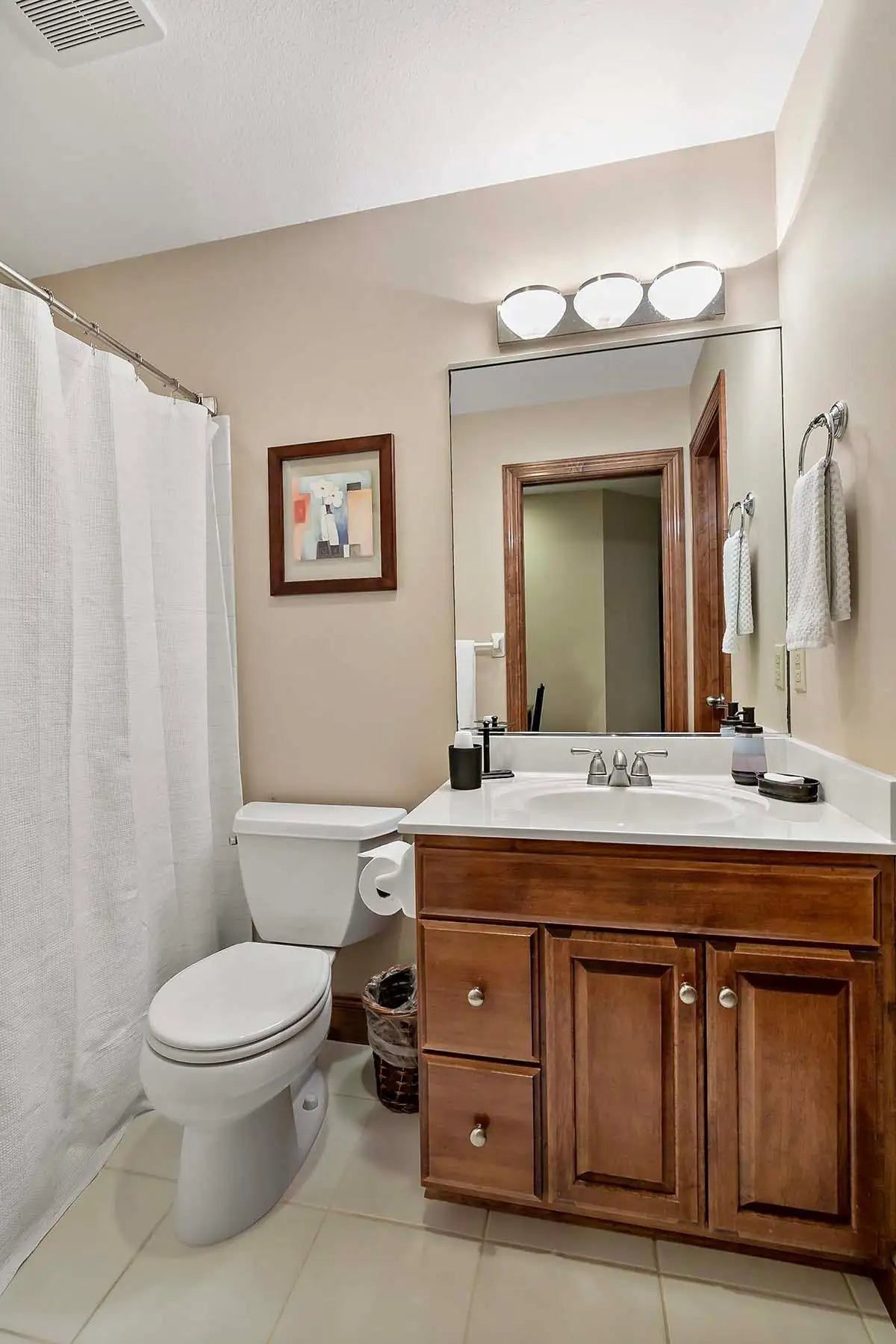 1504 Summit Oaks Court, Burnsville, MN 55337