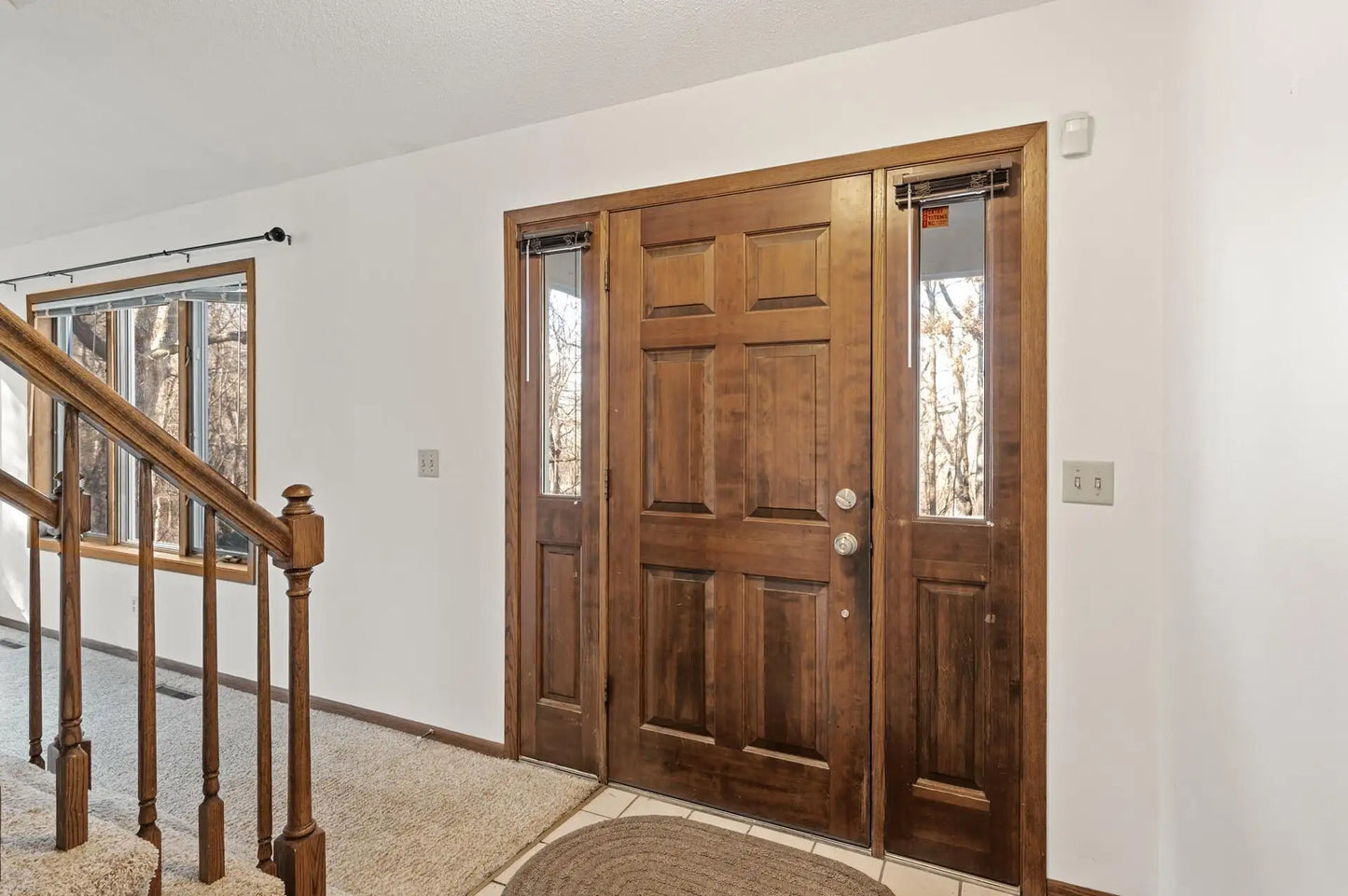 11155 Valley Creek Road, Woodbury, MN 55129