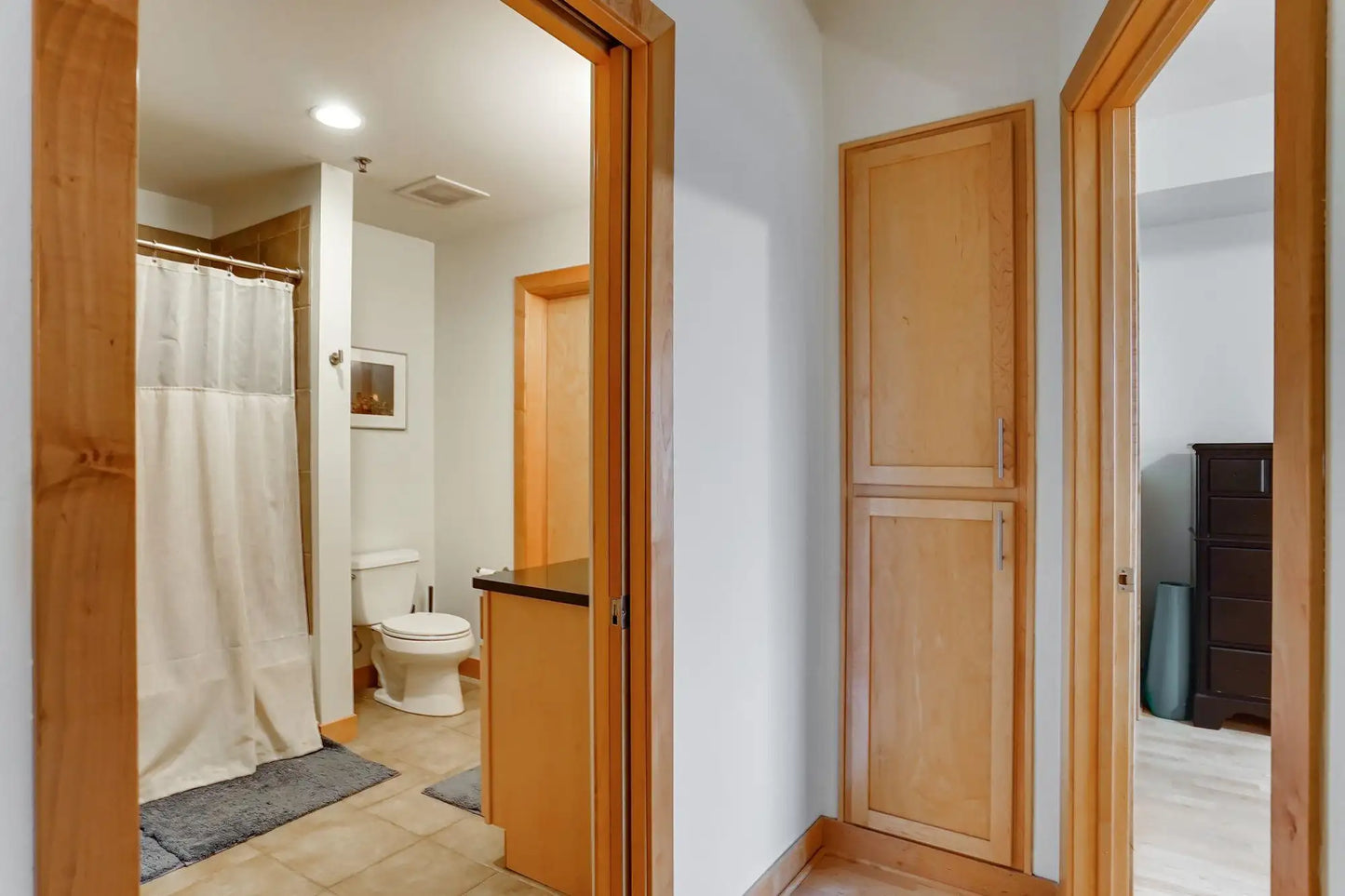 317 Groveland Avenue, Minneapolis, MN 55403