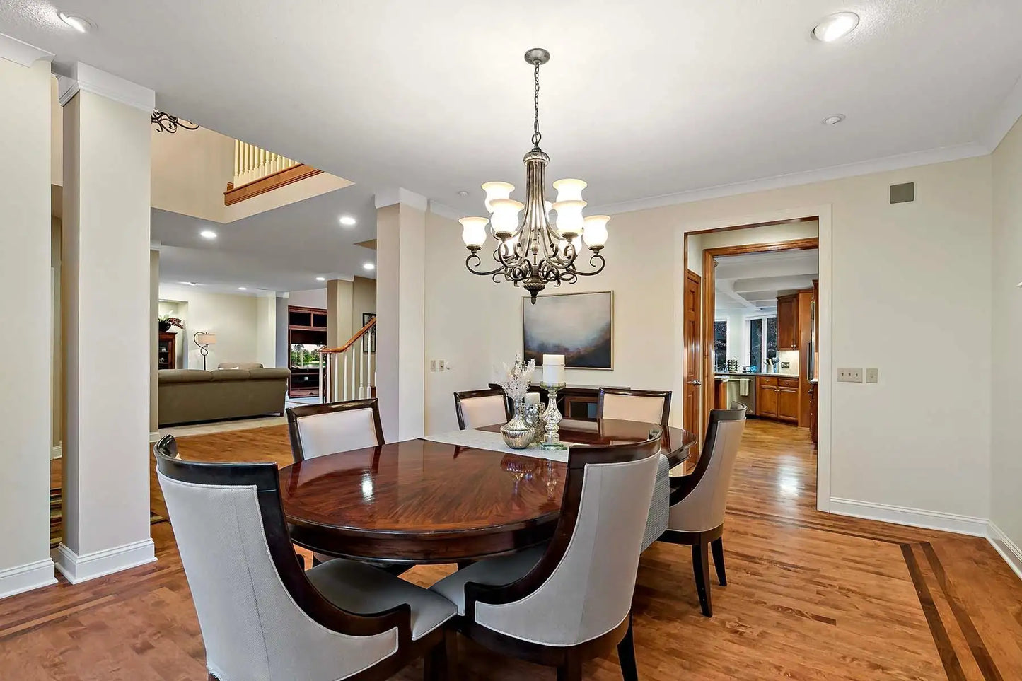 1504 Summit Oaks Court, Burnsville, MN 55337