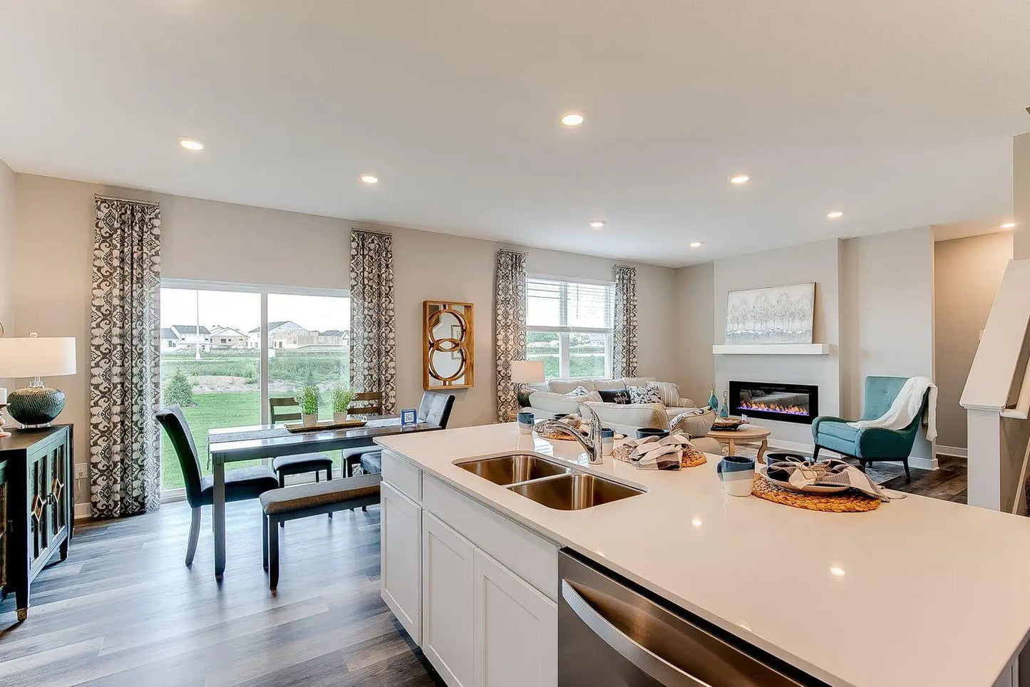 3943 Founders Path, Chaska, MN 55318