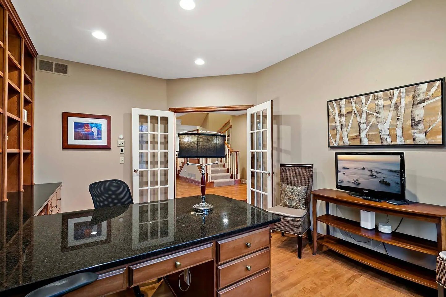 1504 Summit Oaks Court, Burnsville, MN 55337