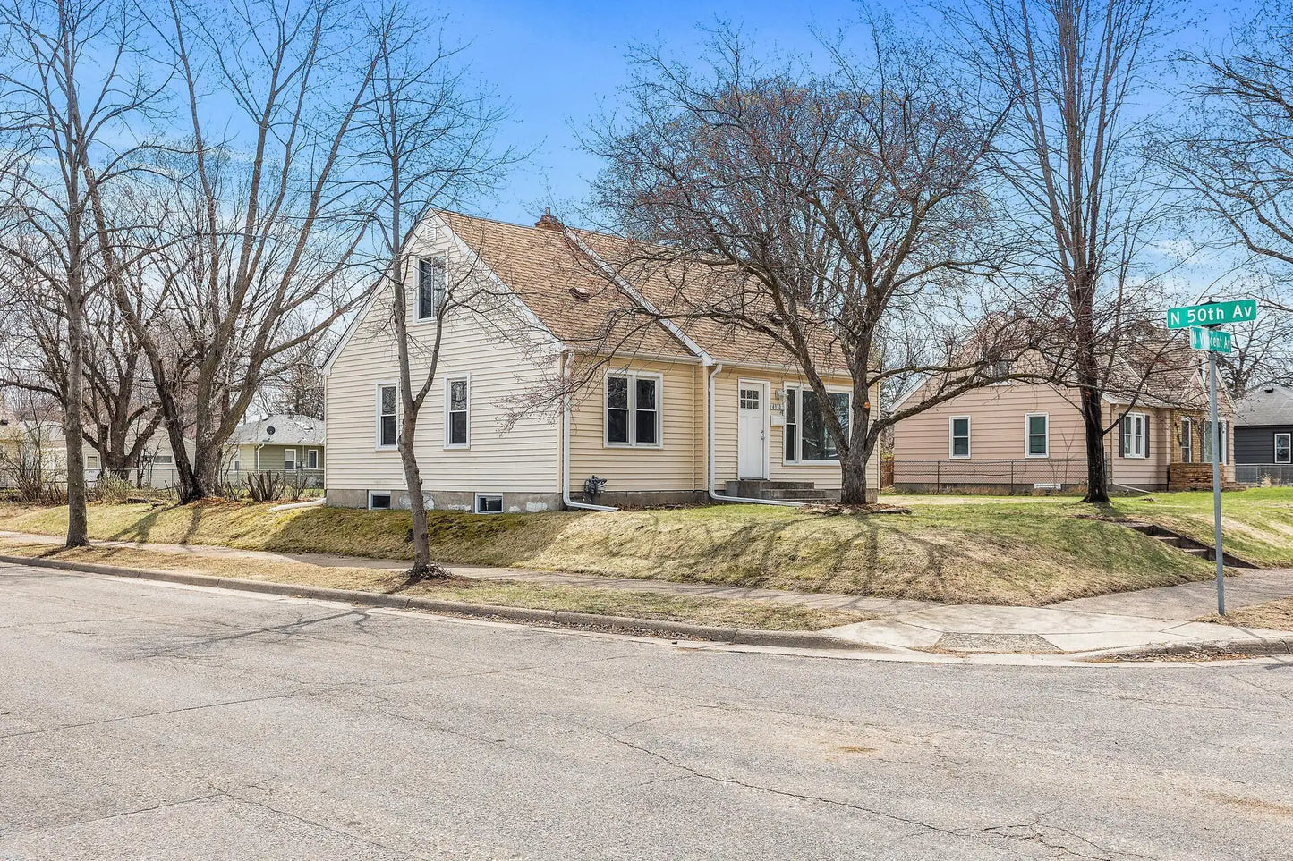 4930 Vincent Avenue, Minneapolis, MN 55430