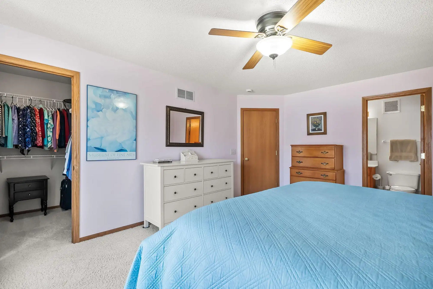 2771 Century Circle, Chanhassen, MN 55317