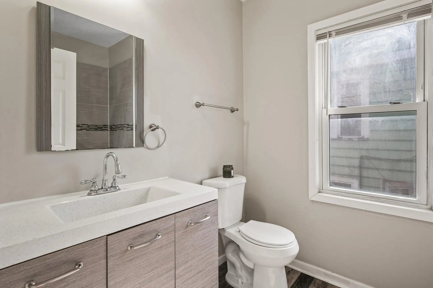 3020 Harriet Avenue, Minneapolis, MN 55408