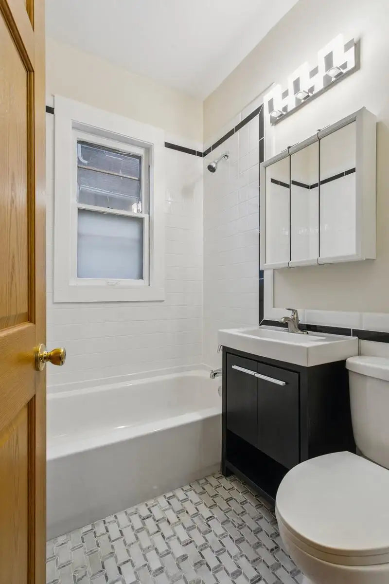 2733 Columbus Avenue, Minneapolis, MN 55407