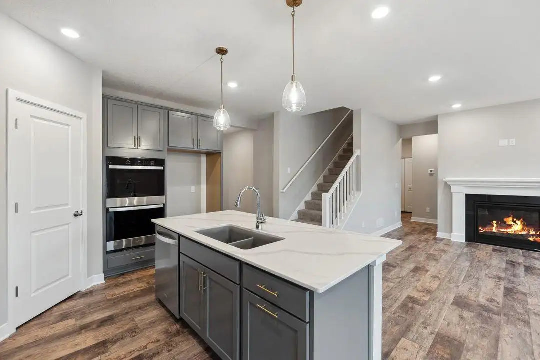 3943 Founders Path, Chaska, MN 55318
