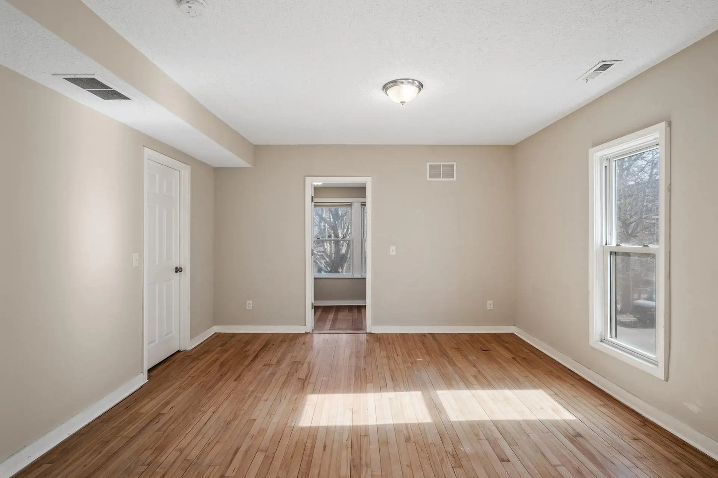 3020 Harriet Avenue, Minneapolis, MN 55408
