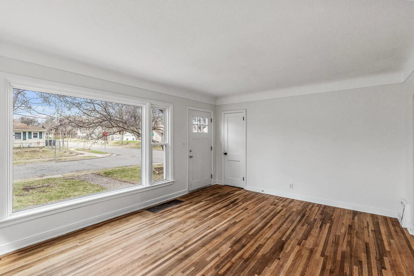 4930 Vincent Avenue, Minneapolis, MN 55430