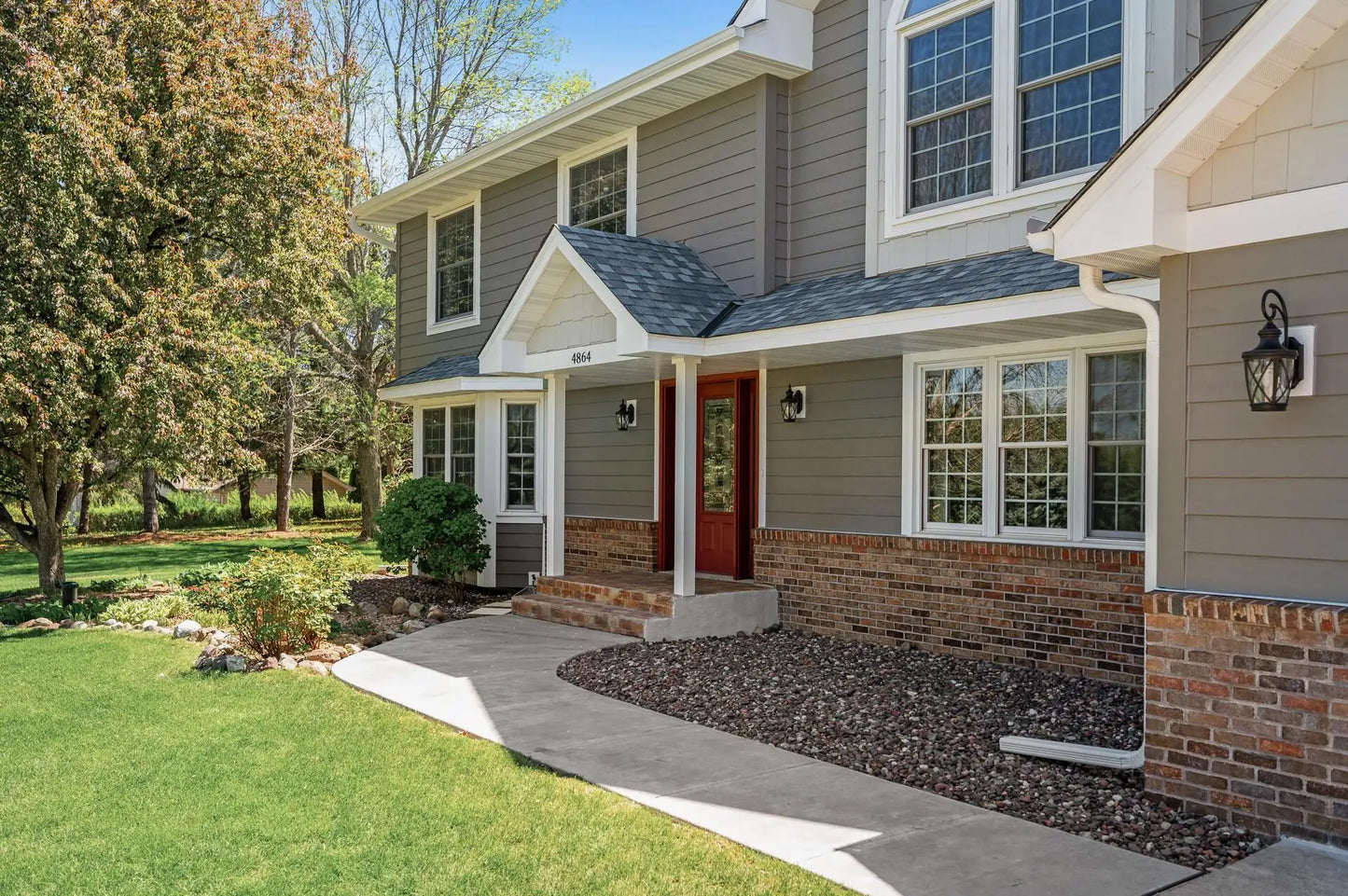 4864 Crown Lane, Woodbury, MN 55129