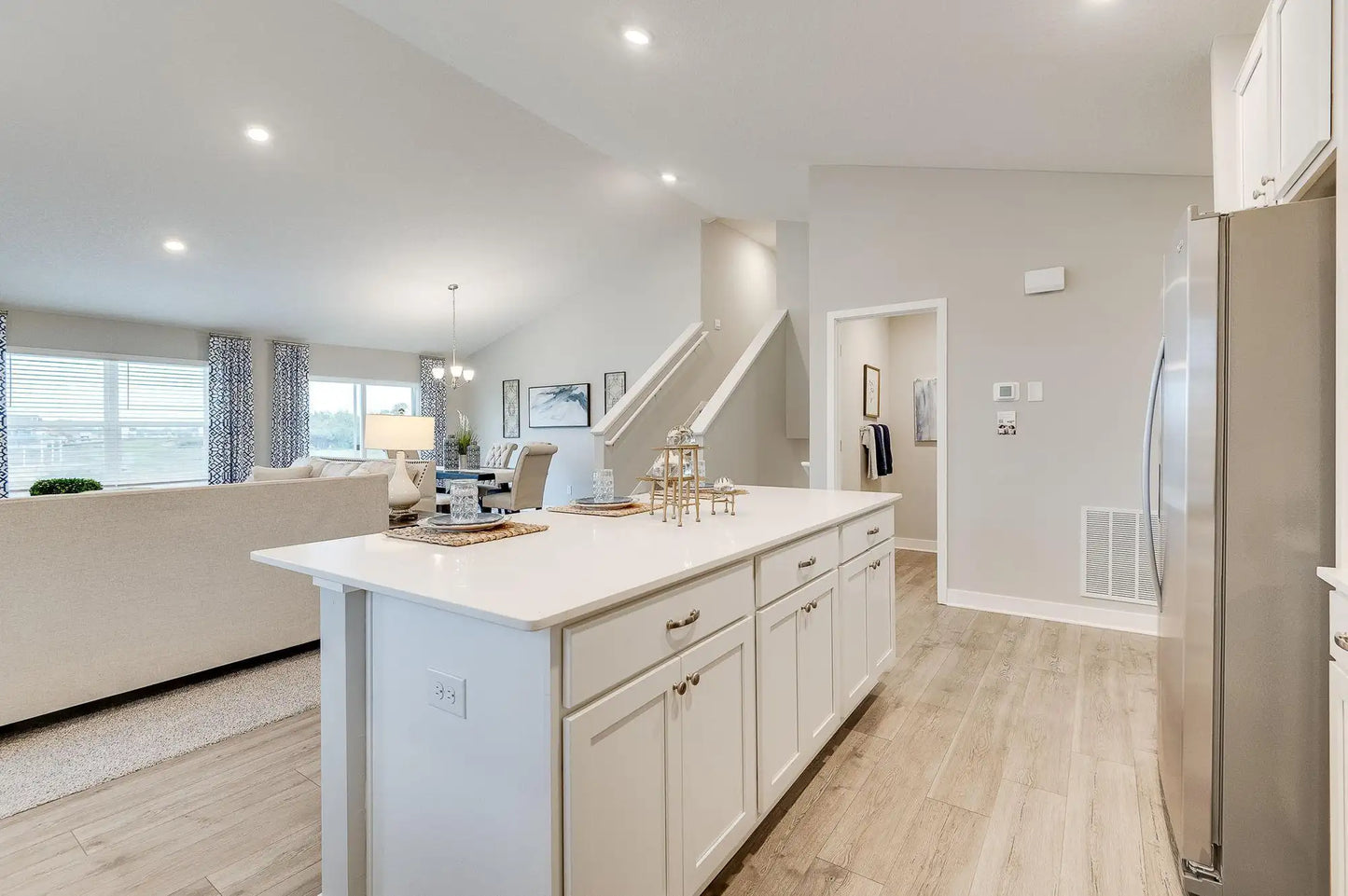 8864 Jorgensen Avenue, Cottage Grove, MN 55016