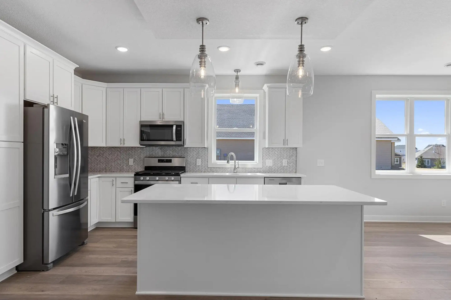 17949 Granite Court, Lakeville, MN 55044