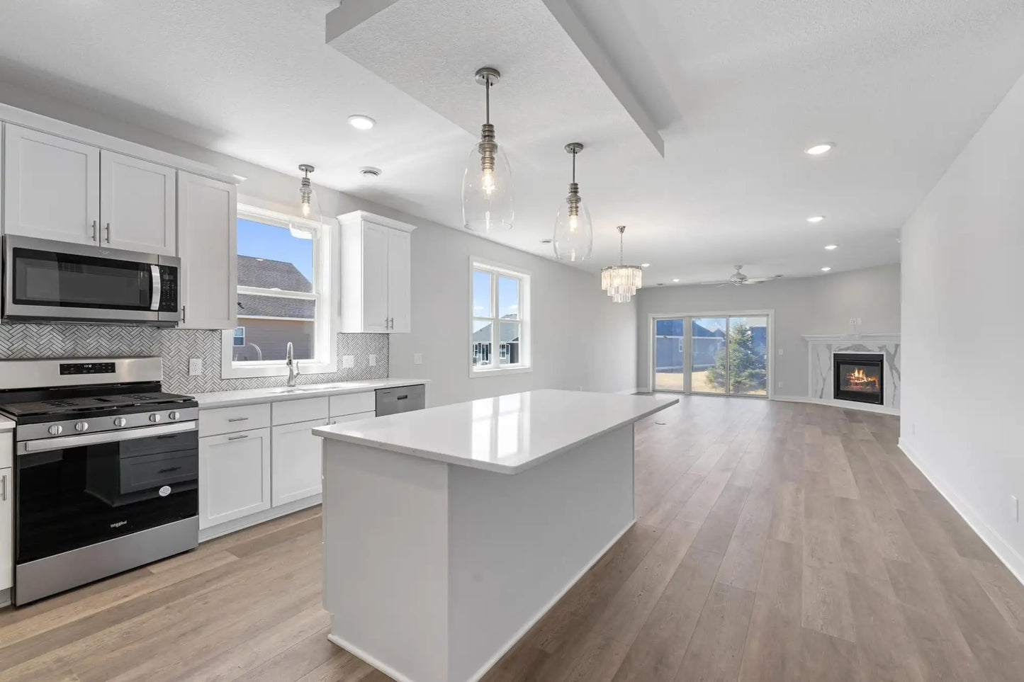 17949 Granite Court, Lakeville, MN 55044