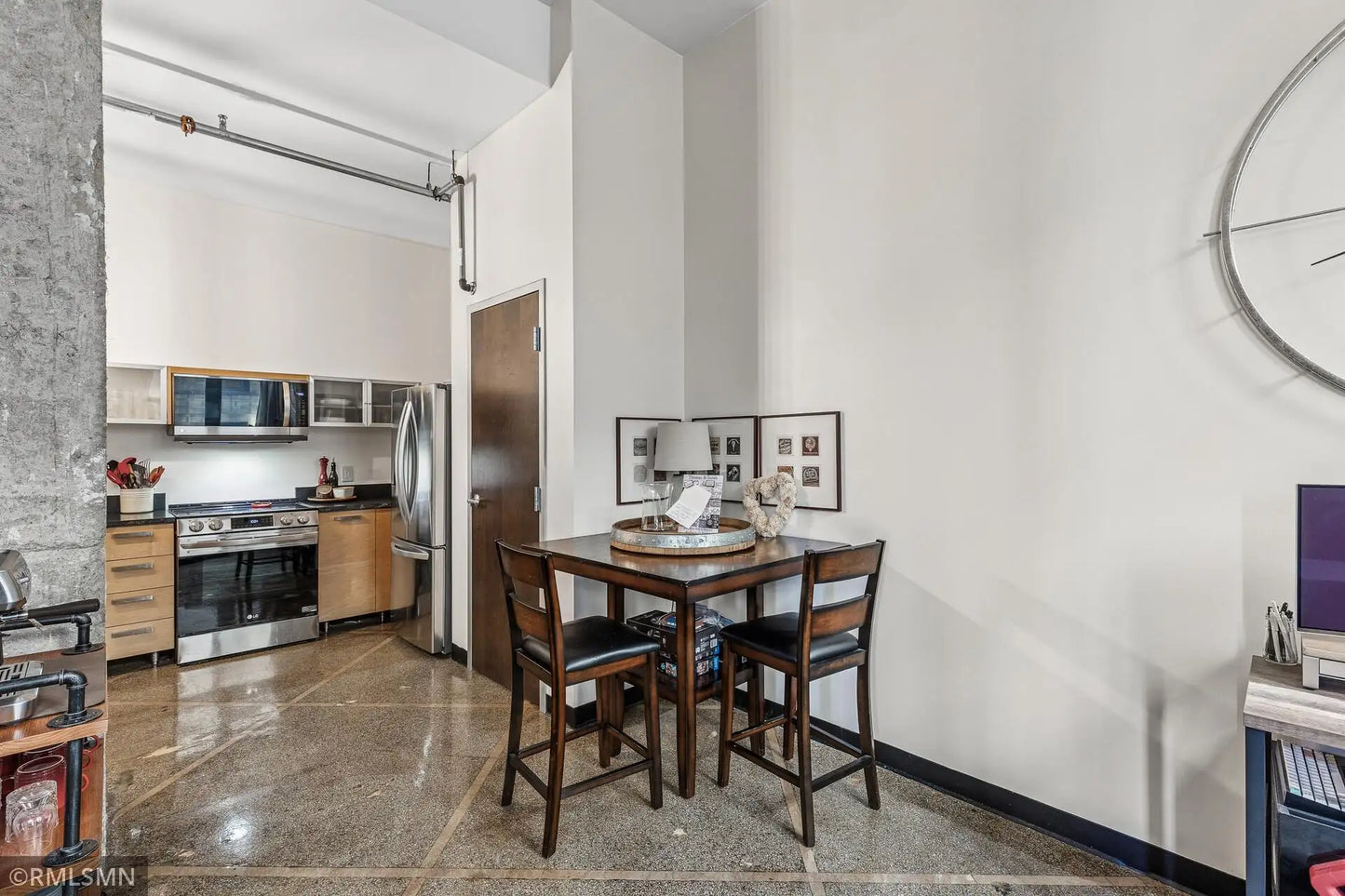 350 Saint Peter Street, Saint Paul, MN 55102