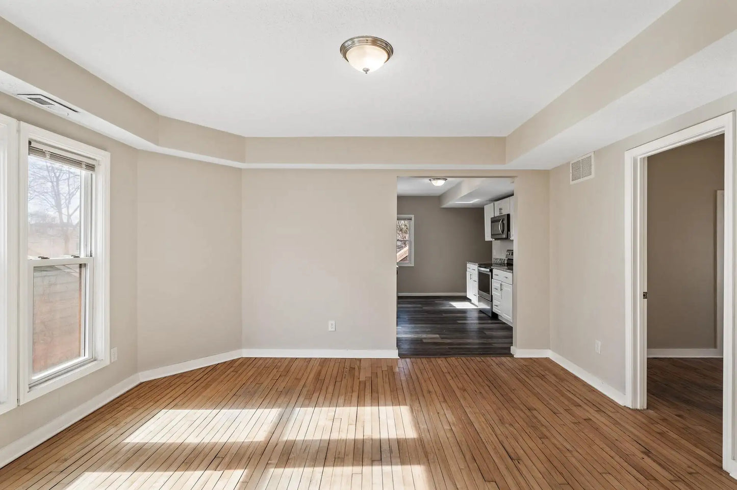 3020 Harriet Avenue, Minneapolis, MN 55408