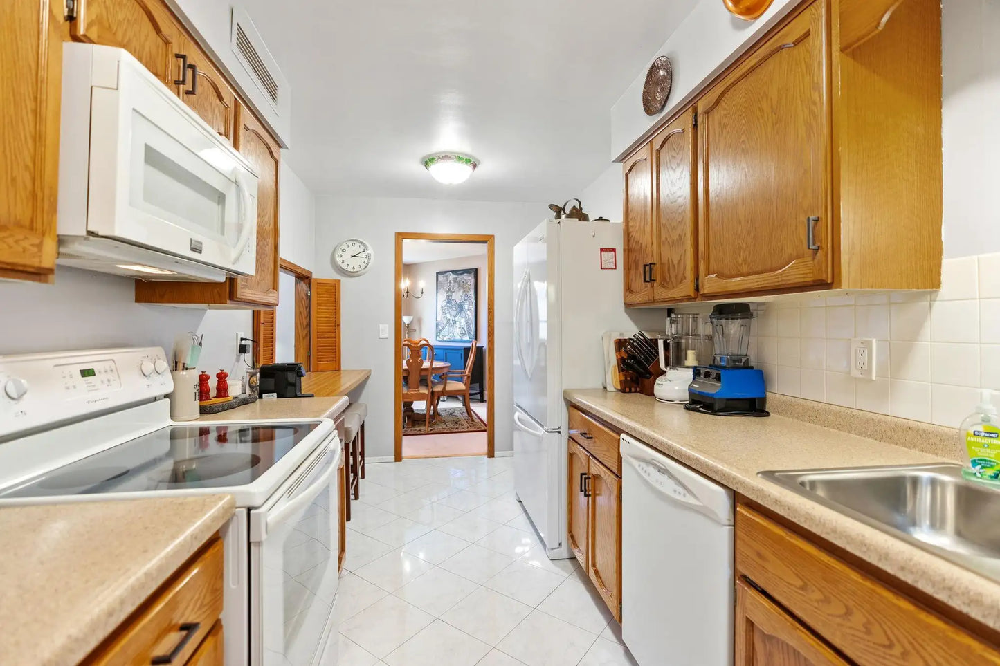 2220 Midland Grove Road, Roseville, MN 55113