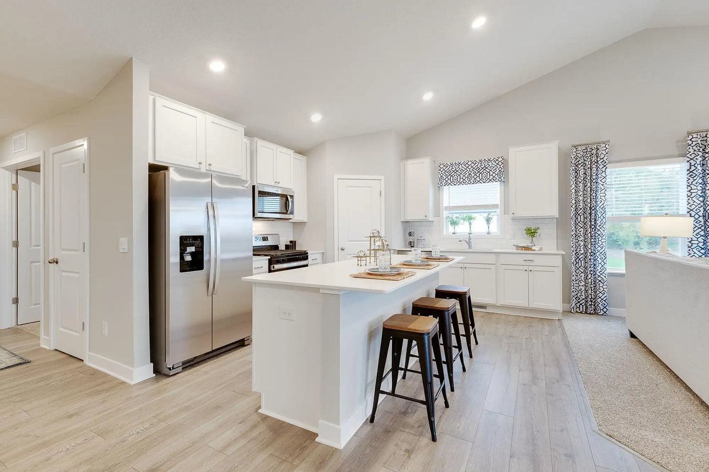 8864 Jorgensen Avenue, Cottage Grove, MN 55016