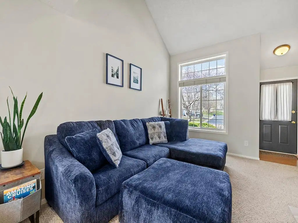 15027 Dunwood Trail, Apple Valley, MN 55124