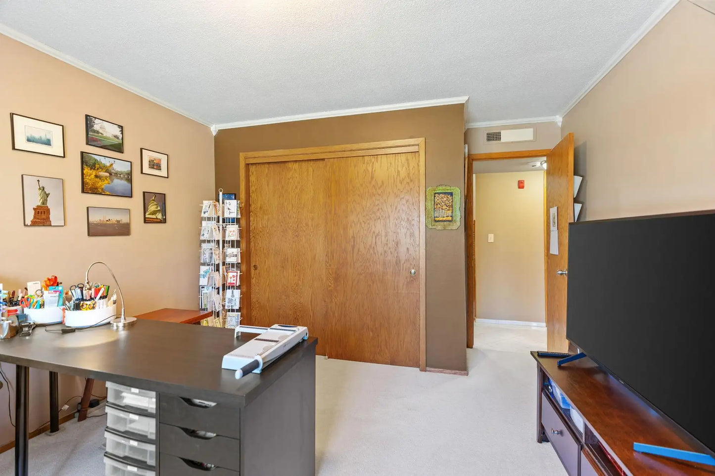 2220 Midland Grove Road, Roseville, MN 55113