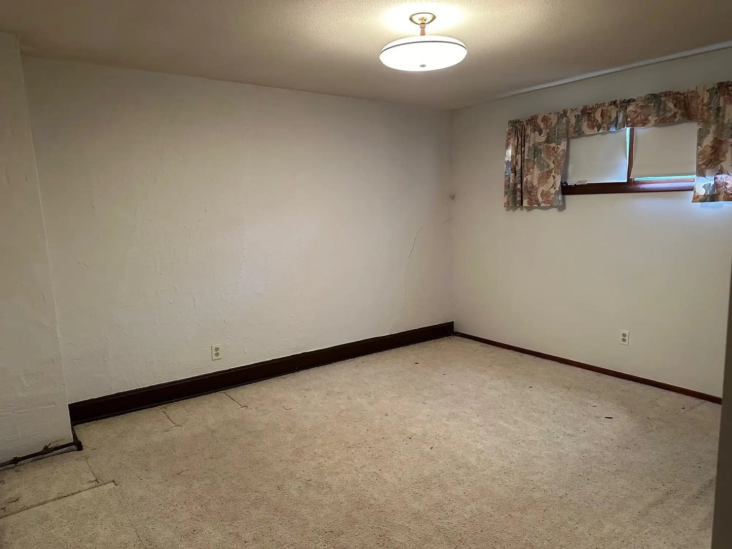 750 Quixote Avenue, Lakeland, MN 55043