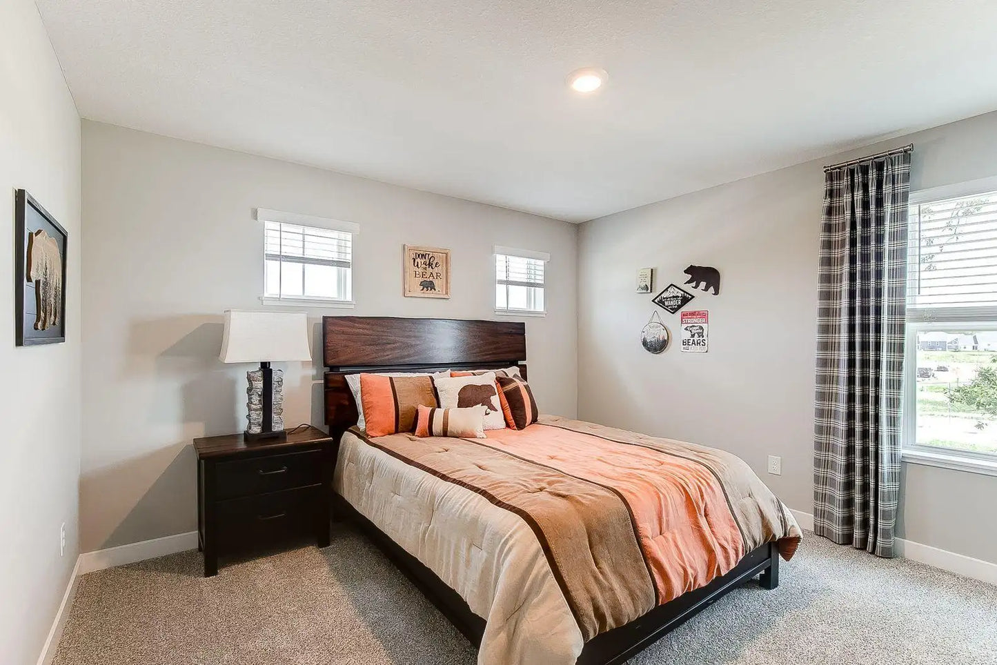 3943 Founders Path, Chaska, MN 55318