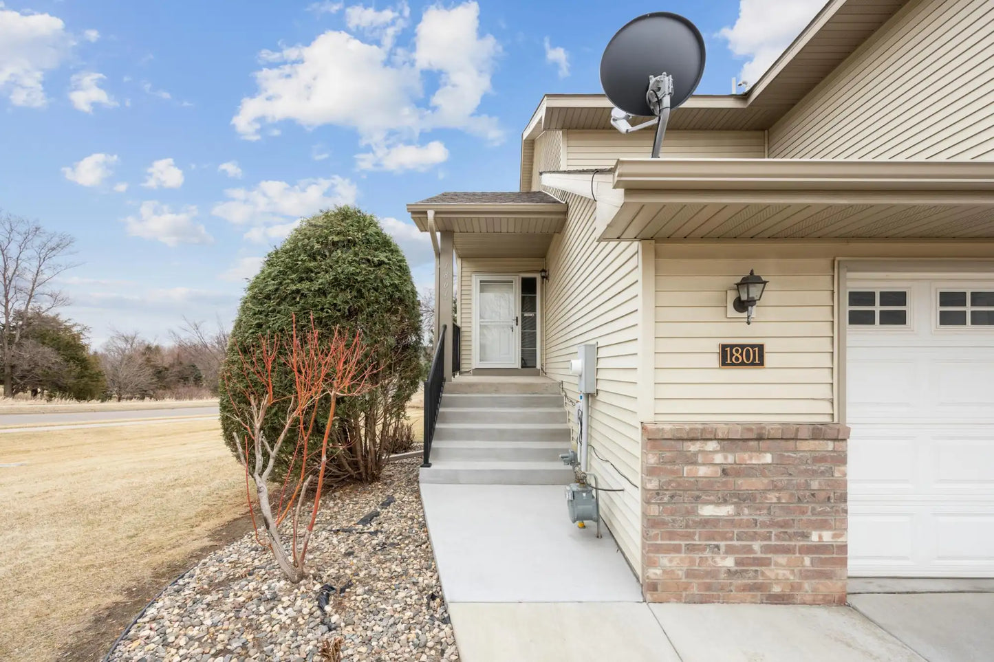 1801 Lachman Avenue, Saint Michael, MN 55376