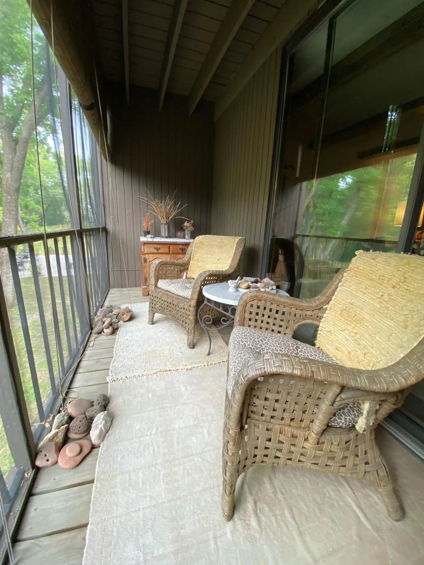 6075 Lincoln Drive, Edina, MN 55436