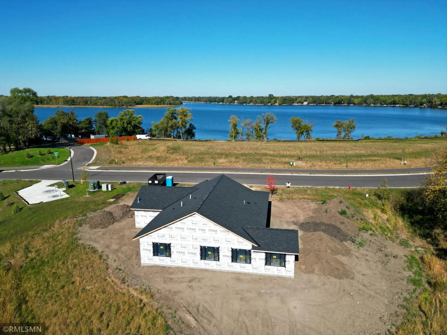 7541 Lake John Drive, Annandale, MN 55302