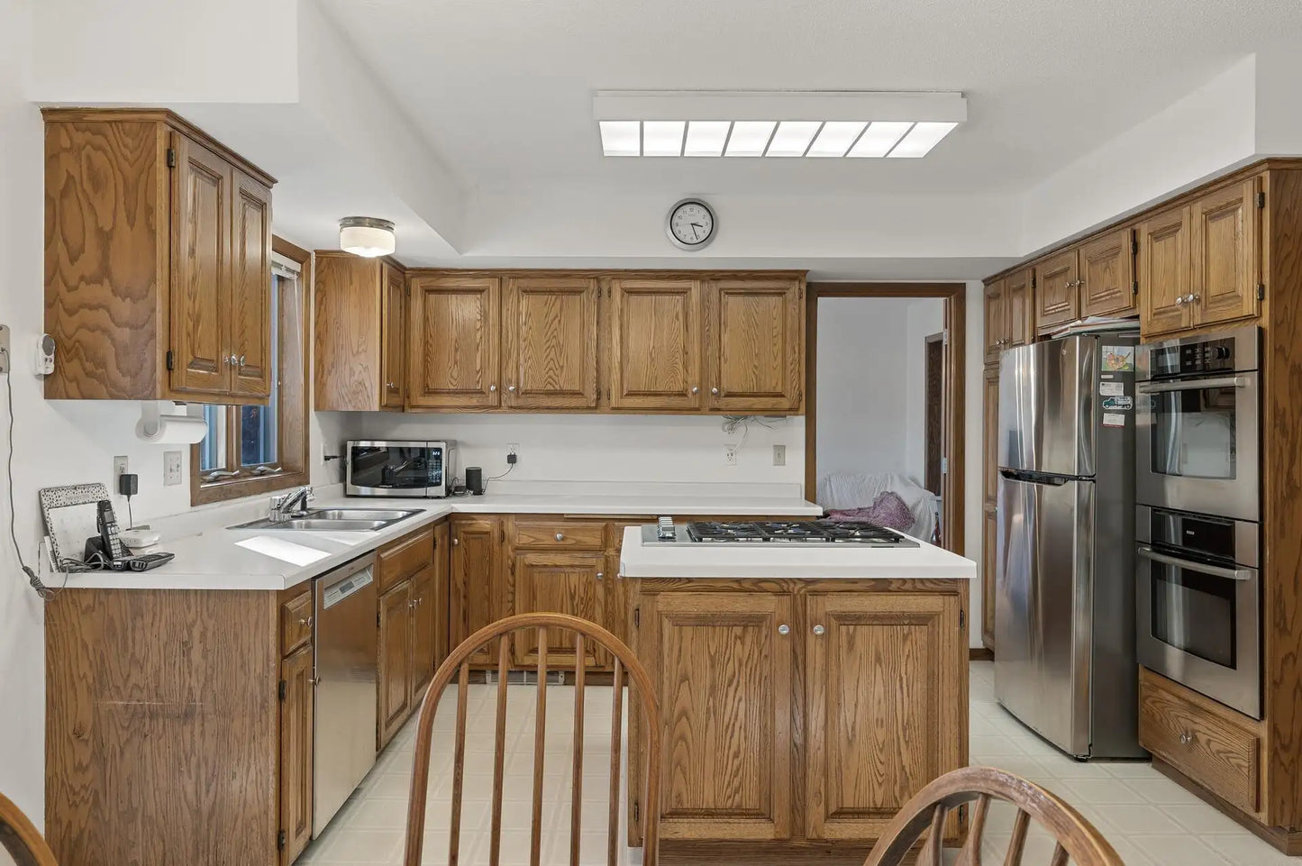 11155 Valley Creek Road, Woodbury, MN 55129