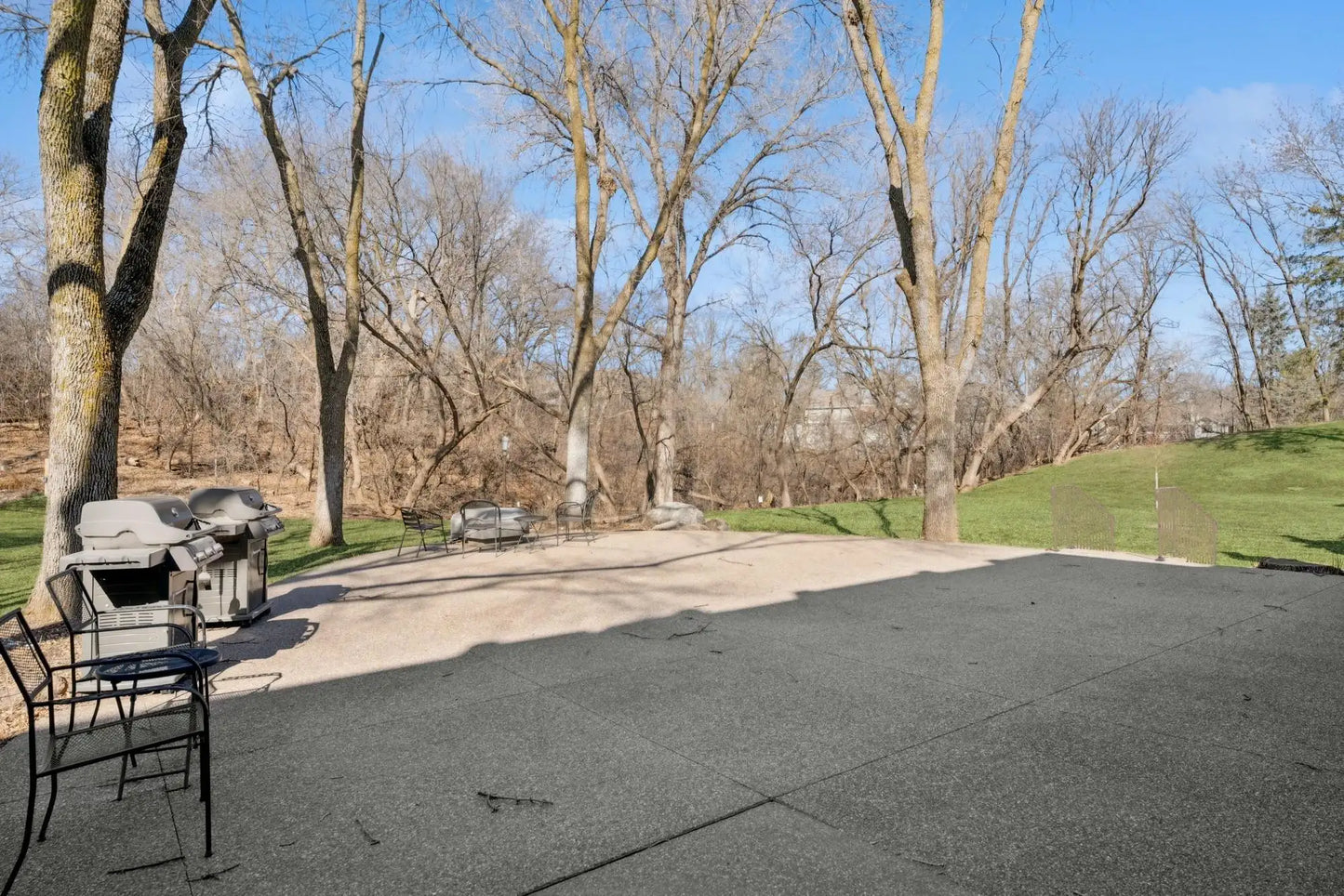 6075 Lincoln Drive, Edina, MN 55436