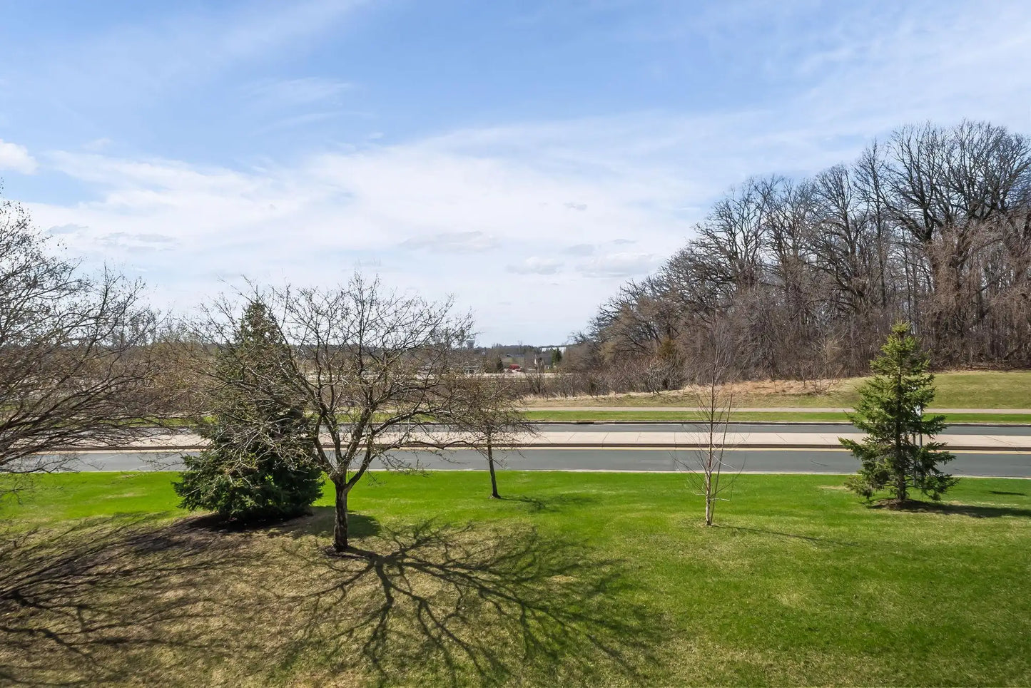 2771 Century Circle, Chanhassen, MN 55317